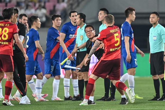 小萨三双詹姆斯18+13+9 国王常规赛横扫湖人